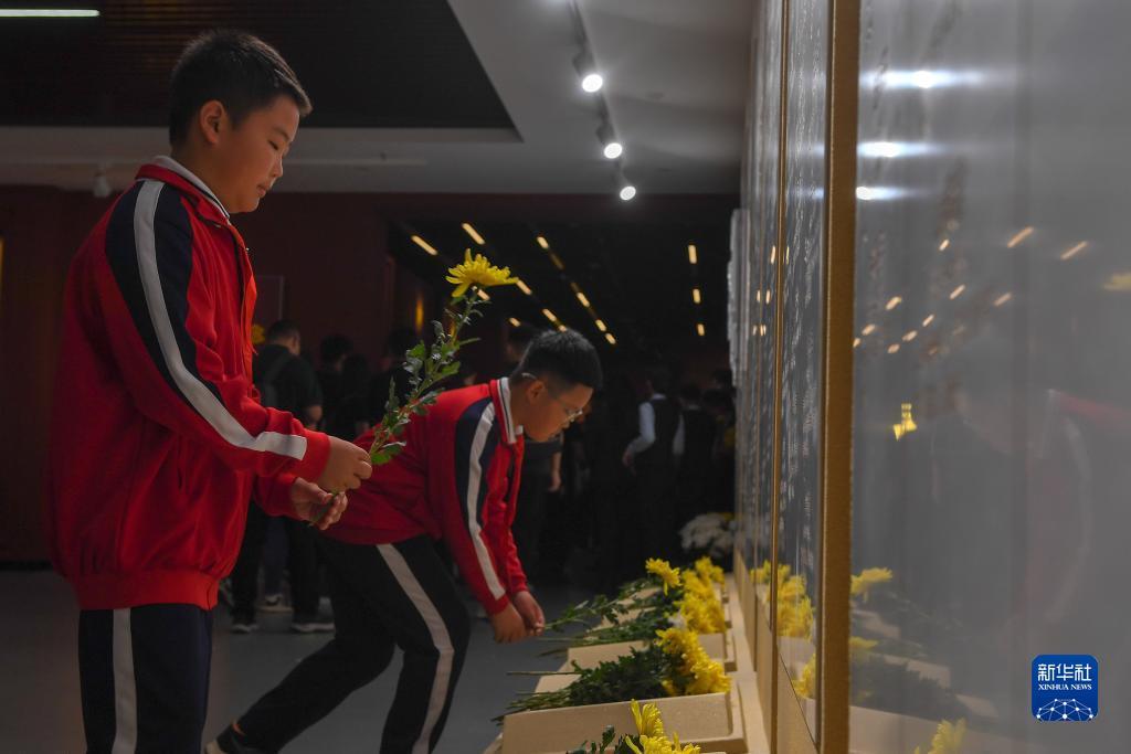 悠游娱乐中心